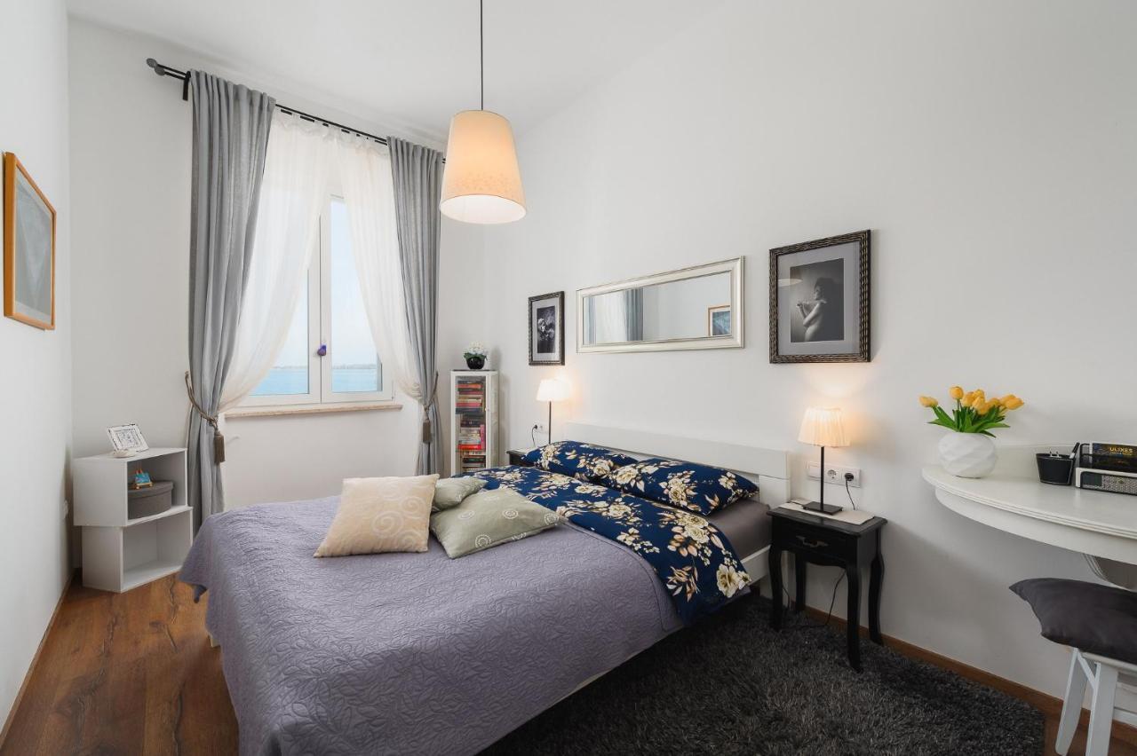 Apartment Nina 波雷奇 外观 照片